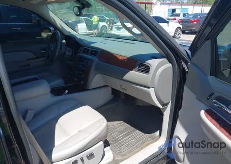 2007 Chevrolet Silverado 1500 Ltz from USA, damaged, VIN 2GCEK13M371565085